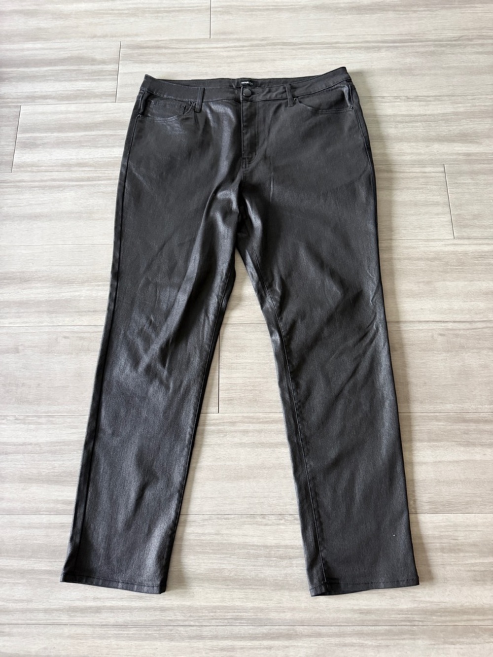 Novamen Black Waxed  Slim Pants (38x32)